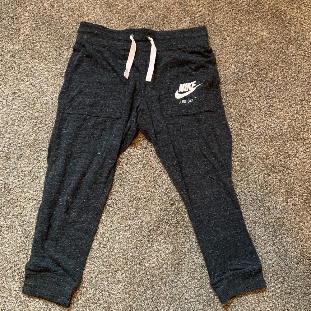 Women’s Nike Capri Jogger